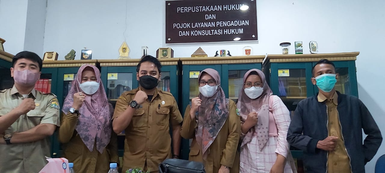 Menerima Kunjungan Kerja