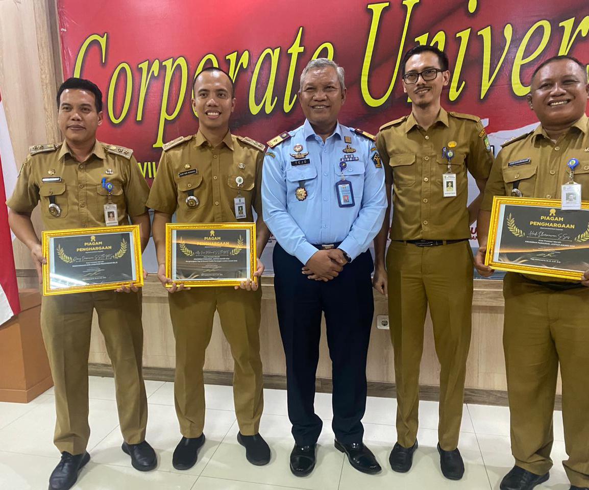 Paralegal Justice Award