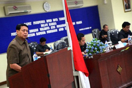 Penyampaian 4 (Empat) Buah Raperda